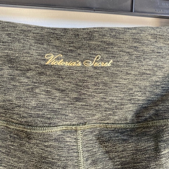 Victoria’s Secret leggings - Picture 3 of 5
